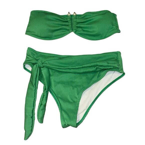 Women's Vibrant Kelly Green Bandeau Bikini Set with Pearl Accent - Picture 1 of 7